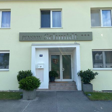 Pension Schmidt Podersdorf am See Eksteriør billede