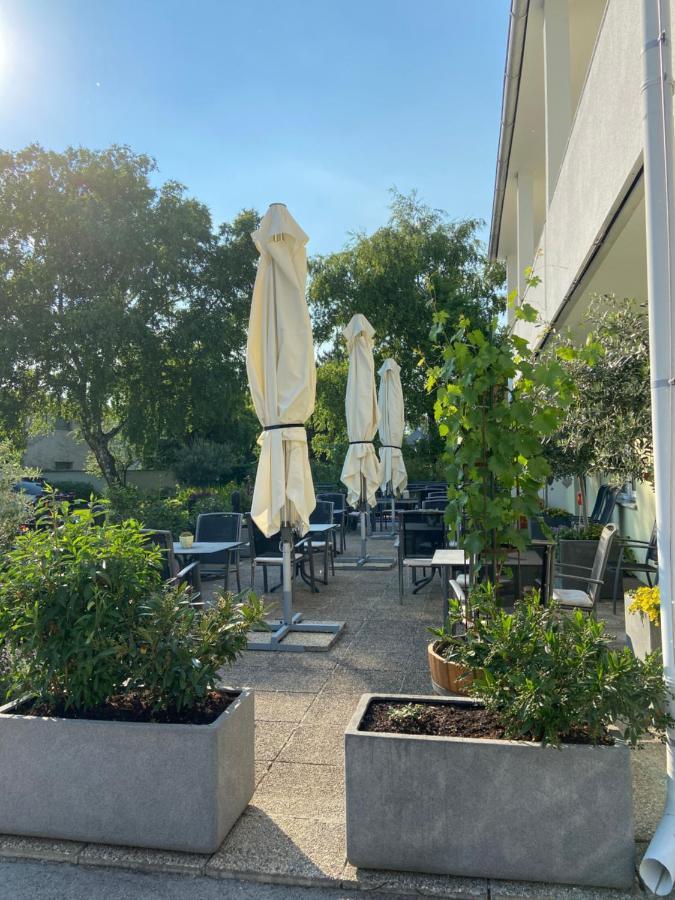 Pension Schmidt Podersdorf am See Eksteriør billede