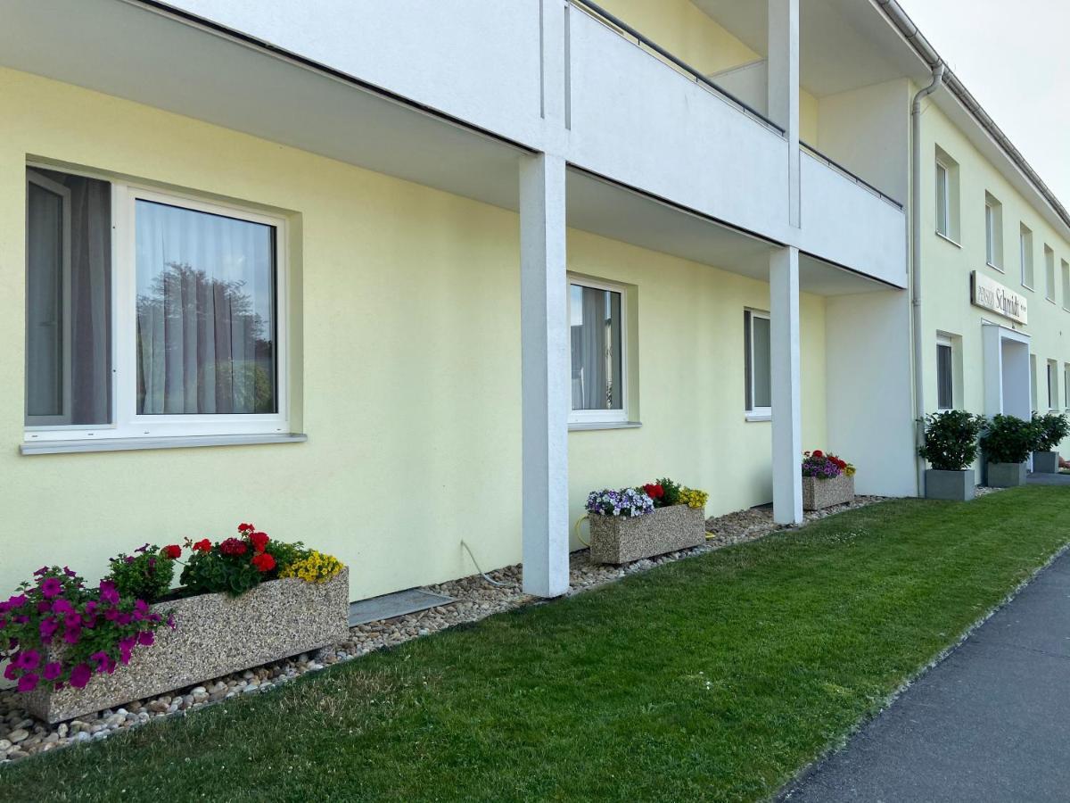 Pension Schmidt Podersdorf am See Eksteriør billede